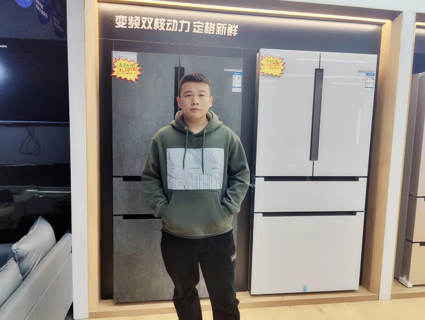做火小县城的“家生意” 90后创业者5年开3店年销破千万